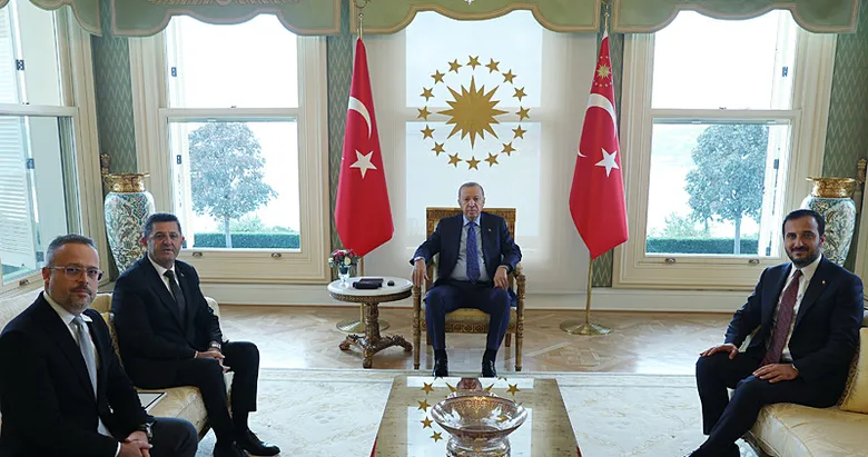 Başkan Recep Tayyip Erdoğan Çekmeköy Belediye Başkanı Orhan Çerkez’i kabul etti