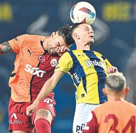 Mourinho kılıcı çekti