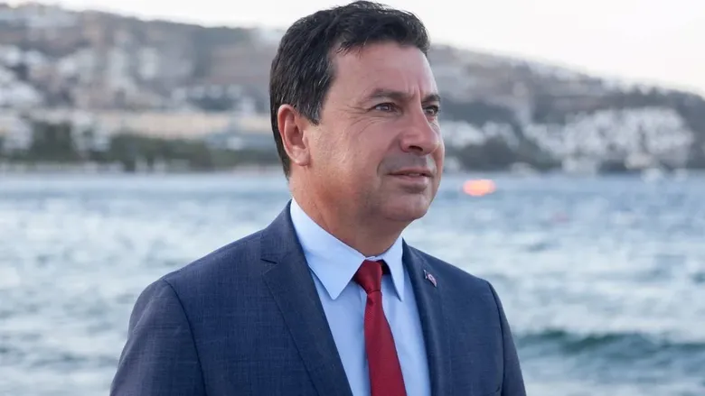 son-dakika-mugla-buyuksehir-belediye-baskani-ahmet-aras-chpden-istifa-etti-1792170383956.png