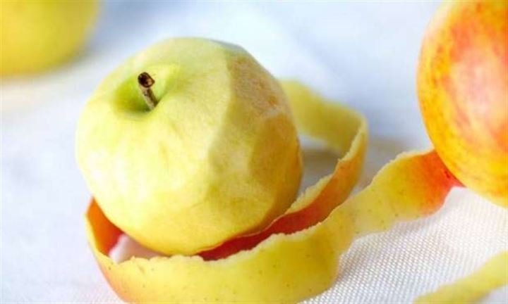 Elma kabuğunun fayları neler? Elma kabuğu nelere iyi gelir?