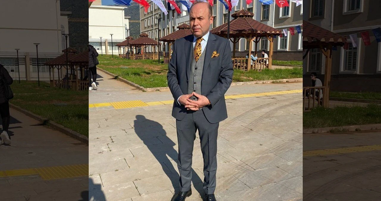 Başını kaldırıma çarpan müdür yoğun bakımda