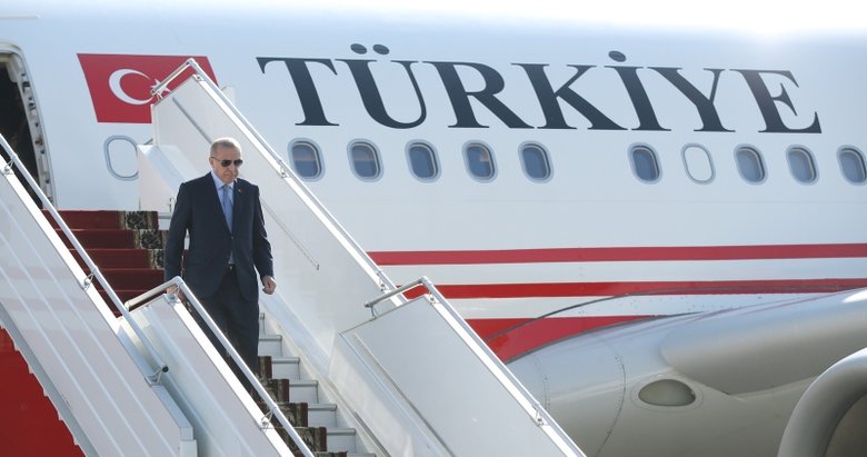 Başkan Erdoğan, Ekonomik İşbirliği Teşkilatı Zirvesi için Özbekistan’a gitti
