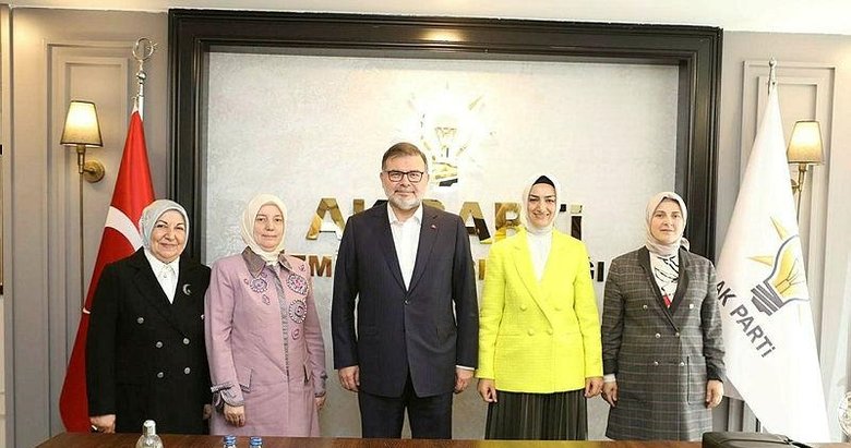 AK Parti İzmir Kadın Kolları’nda rekor sayıda başvuru