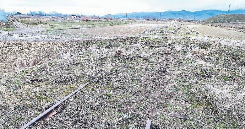 Osmanlı mirasını çalıp hurdacıya satmaya kalktılar