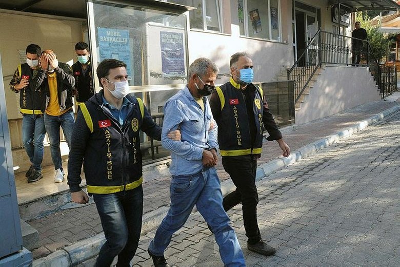 Marmaris’te telefonda 5 milyonluk ziynet eşyası dolandırıcılığına 4 gözaltı