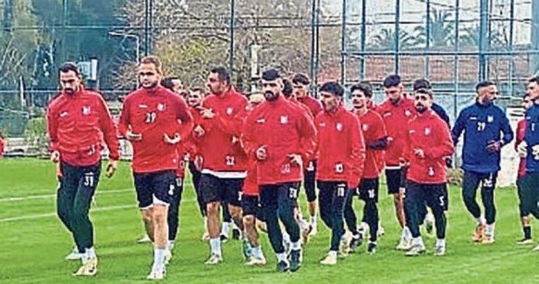 Uşakspor’da kampın ikinci etabı başlıyor