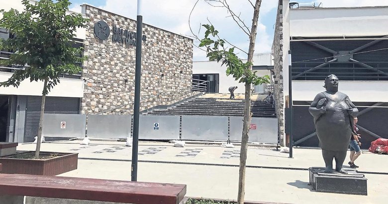 Balıkçılar Meydanı’nda bürokratlara yargı yolu