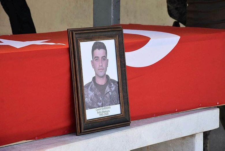 Akhisarlı özel harekat polisi yaşam mücadelesini kaybetti