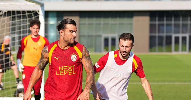 Aslan, Avusturya kampına gitti