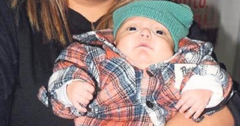 710 gramlık bebek mucizeyi başardı