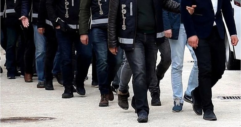 İzmir merkezli 5 ilde FETÖ operasyonu: 9 kişi yakalandı