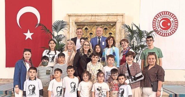 Kanser savaşçısı İzmirli çocuklardan Meclis’e ziyaret