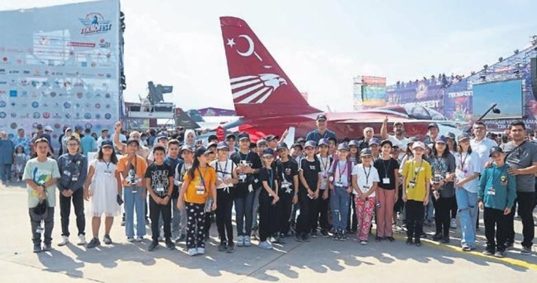 Altıeylül Teknofest’te geleceğimiz emin ellerde