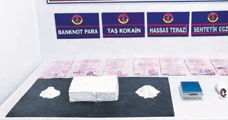 Manisa’dan İzmir’e zehir sevkiyatının önüne geçildi