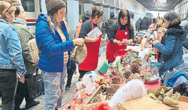 İzmirlinin eğlencesi yeni yıl festivalleri