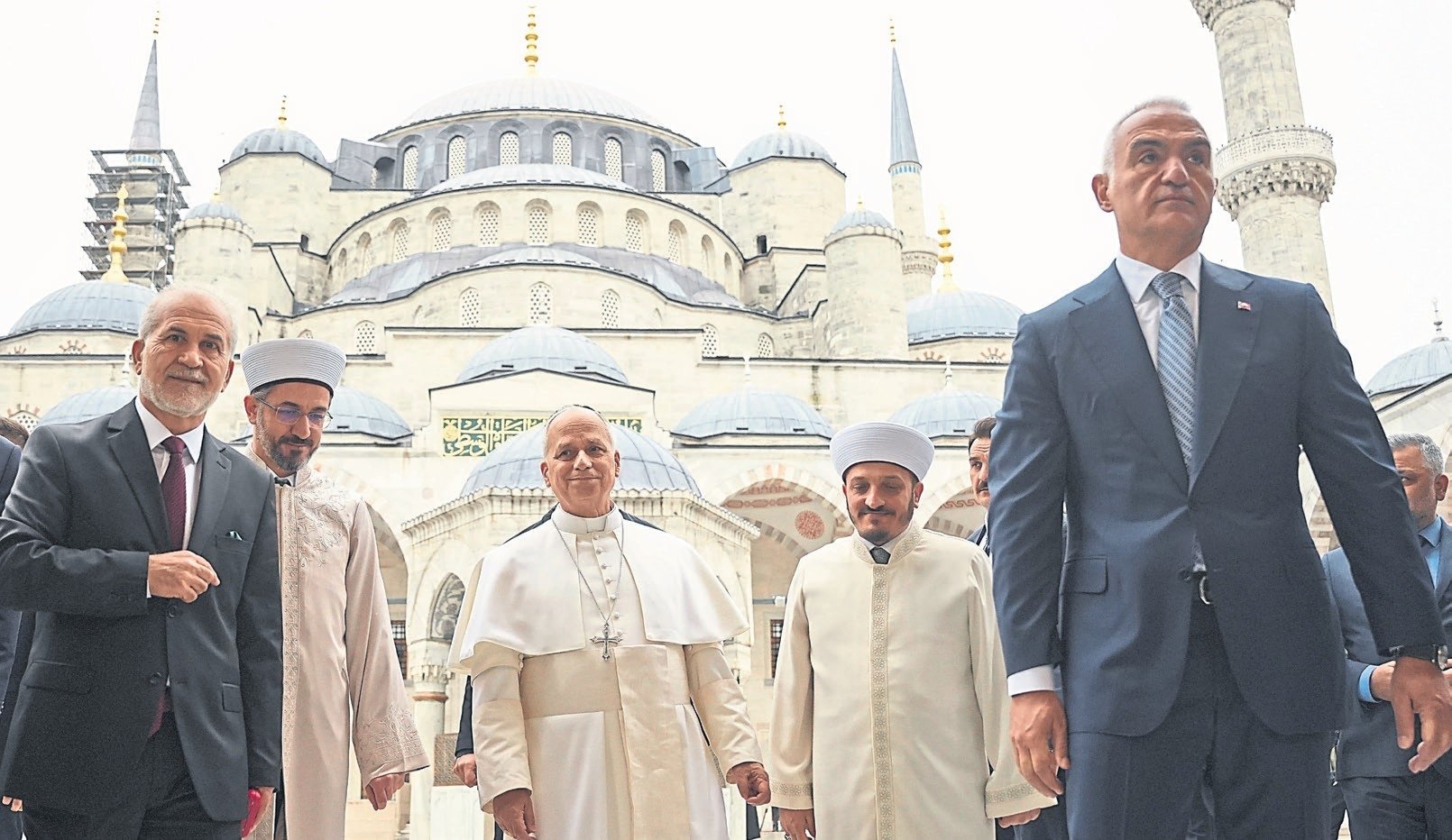 Papa Sultanahmet’e hayran kaldı