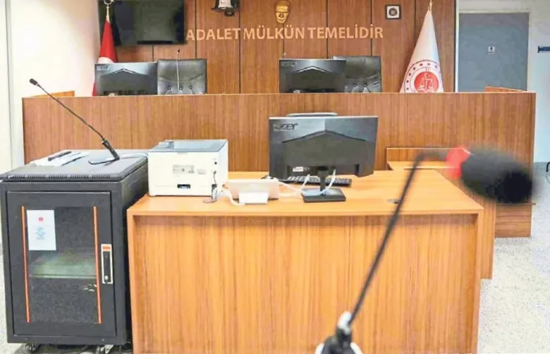 izmir-havalimaninda-24-saat-adalet-donemi-1789585119762.jpeg