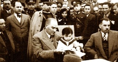 Atatürk’ün 23 Nisan Çocuk Bayramı fotoğraflarını hiç görmediniz... Genelkurmay Başkanlığı paylaştı