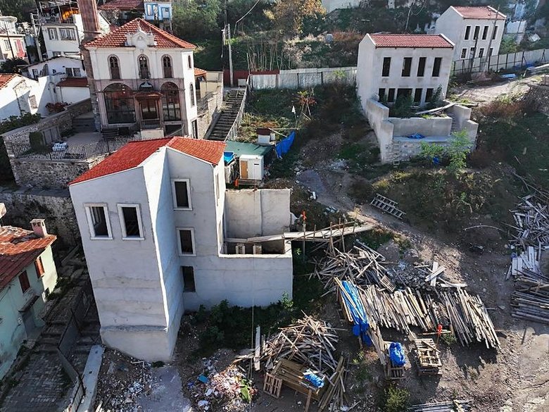 Vali Elban açıkladı! Damlacık’taki tarihi binalar dijital eğitim yuvası olacak