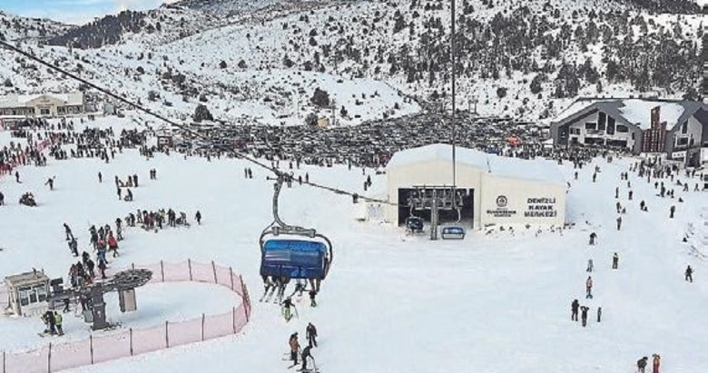 Turistlerin yeni kayak adresi Denizli