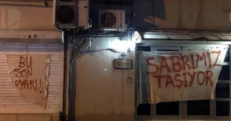 Göztepe’de taraftar öfkeli: Sabrımız taşıyor