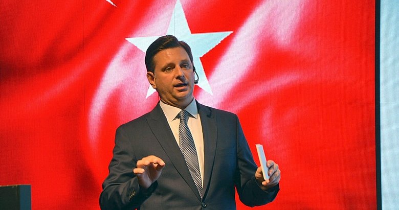 “4 mevsim yaşanan bir Çeşme'ye tanık olacağız”