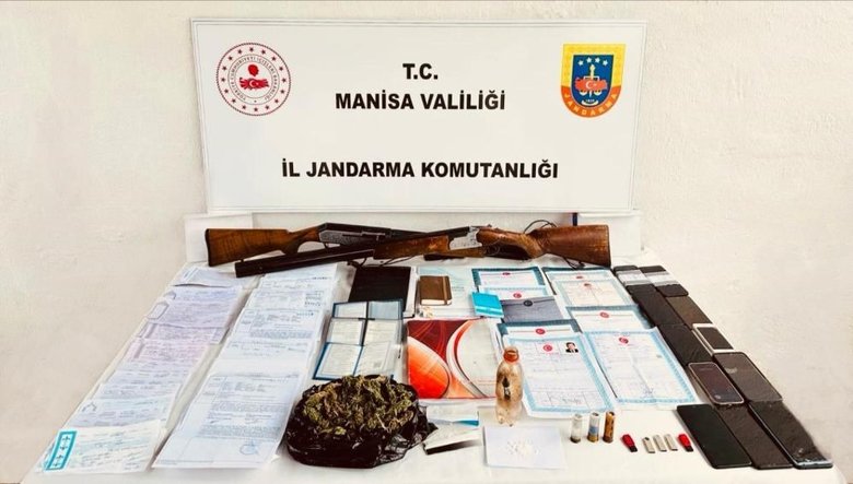 Manisa’da 150 milyon TL’lik tefecilik ağı çökertildi