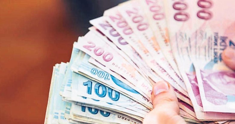 Çalışan emeklilerin ikramiye sevinci