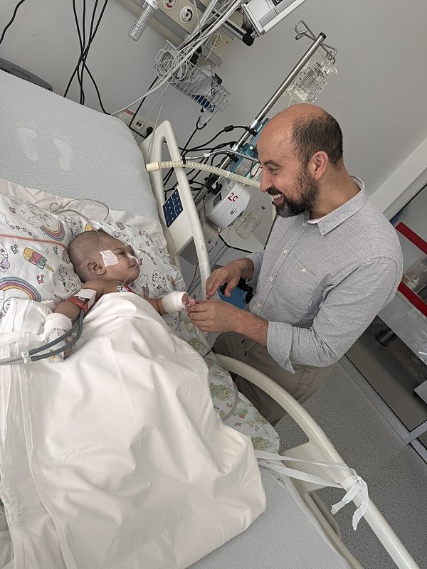 Pakistanlı yapışık ikizler Türkiye’de sağlığına kavuştu