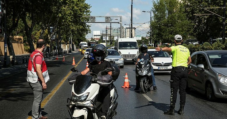 3 ayda 11 motosiklet çalan hırsızları JASAT yakaladı