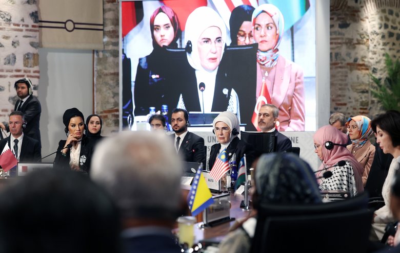 ’Filistin İçin Tek Yürek’ Zirvesi! Emine Erdoğan: Vahşeti durdurmak için hangi kritik ölüm eşiğini bekliyorsunuz?