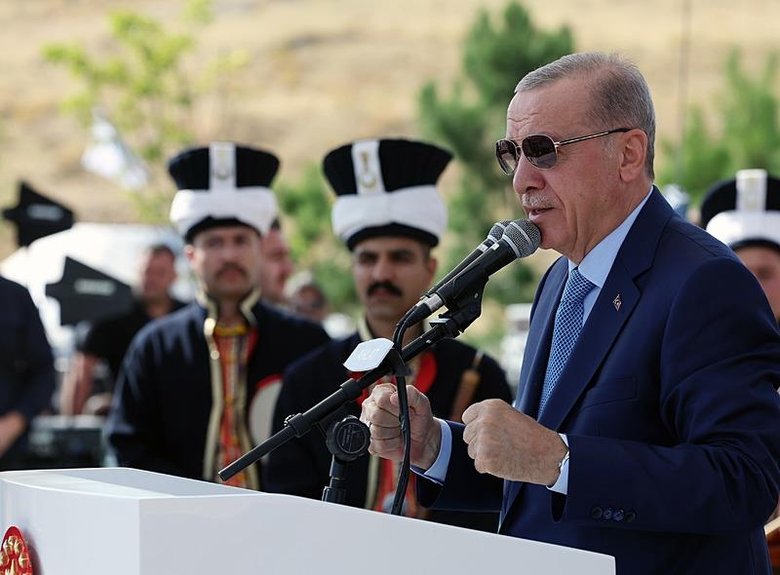 Başkan Erdoğan: Vatanımıza yönelik senaryoları yırtıp atarak yolumuza devam ediyoruz