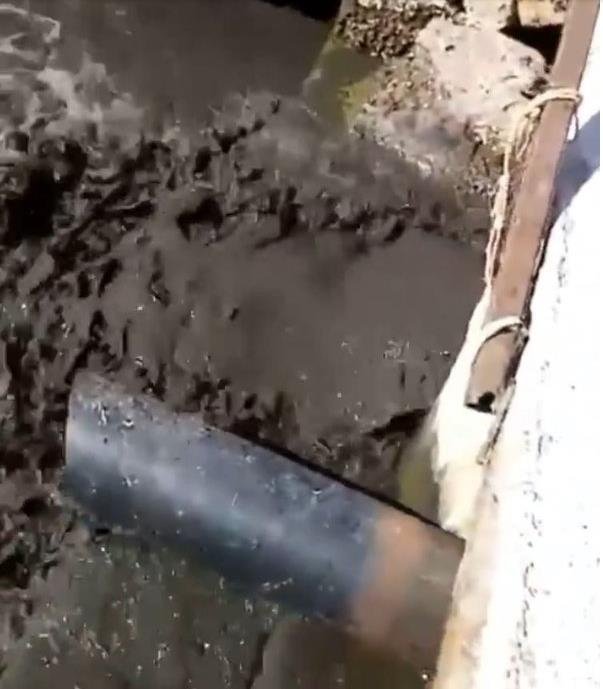 İzmir’de kanalizasyon suları denize akıyor! Skandalda bakanlık harekete geçti