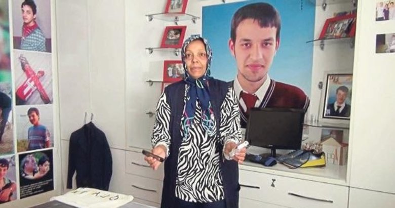 Annelerine hediye almak isterken canlarından oldular