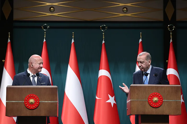 son-dakika-baskan-erdogan-ve-avusturya-basbakani-ortak-basin-toplantisi-1786374832084.png