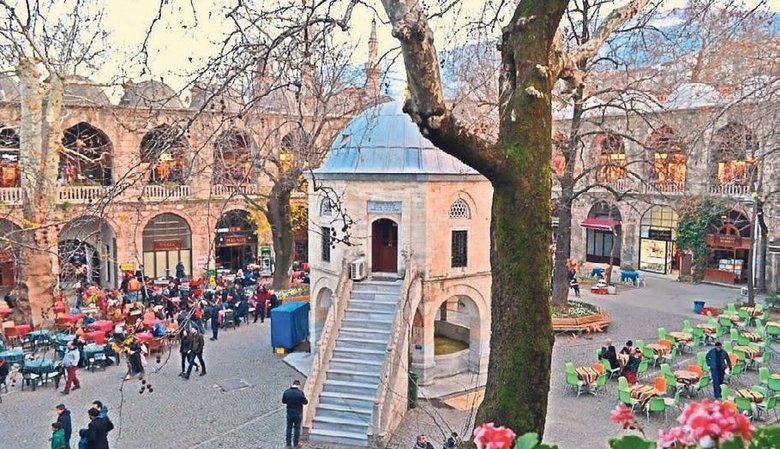 Dünyaca ünlü kentlerimiz ziyaretçi akınına uğruyor