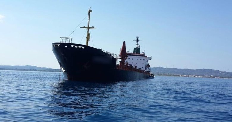 Türkiye, İsrail gemilerine trafiği kısıtladı