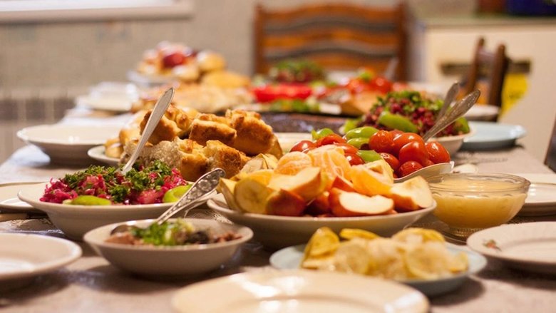 İftar yemeğini ara vererek tüketin