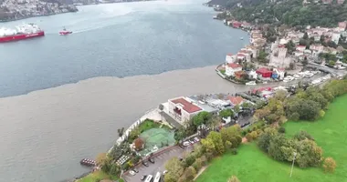 İstanbul Boğazı çamura bulandı!