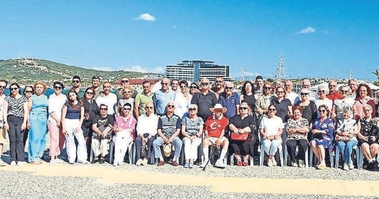 Ilıca’da 77 yıllık bayramlaşma geleneği bu yıl da sürdürüldü