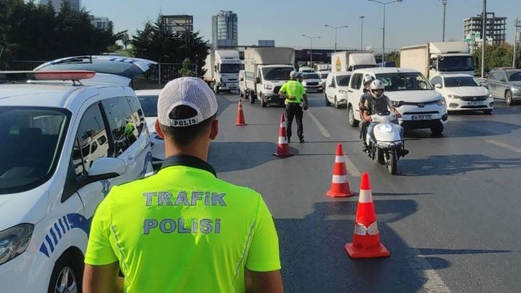 İstanbul’da hangi yollar trafiğe kapanacak? İşte 28 Ekim 2023 Cumartesi trafiğe kapacak yolların listesi  ve açık güzergahlar...