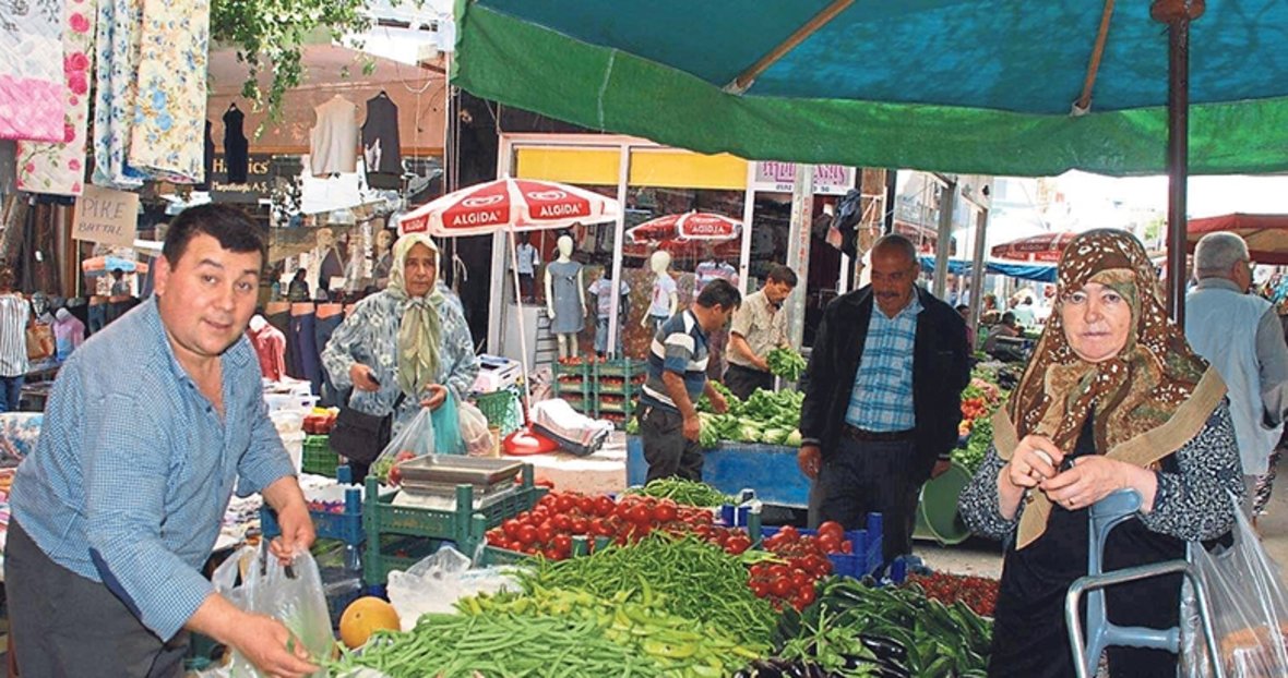 tire sali pazari nda ramazan bereketi sarmasik haberleri