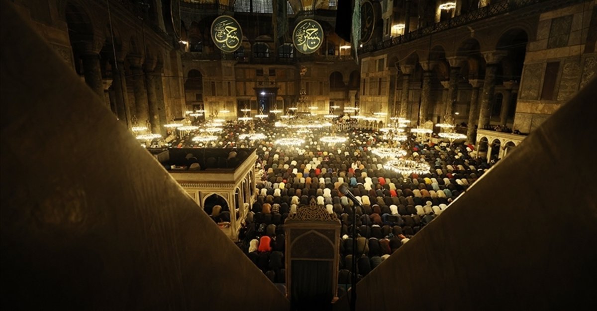 Kur’an ile nurlanan bir ömürlük gece