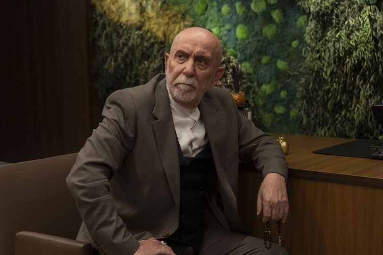 atv’nin yeni dizisi Holding’in afişi yayınlandı