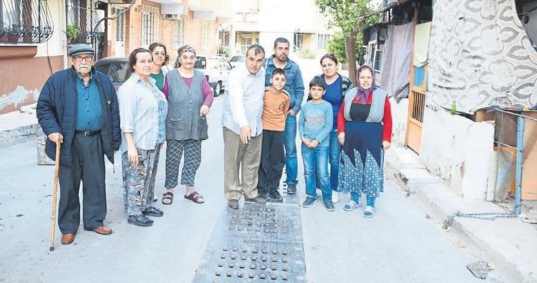 İzmir’de İZSU skandalı! Temizlik yaptı evlerin içini su bastı