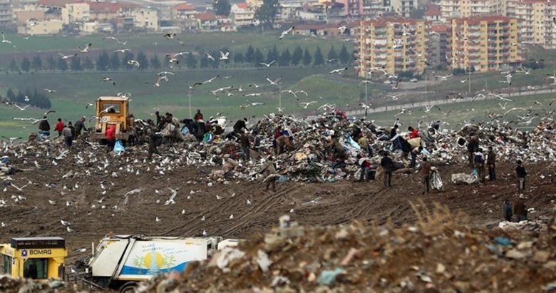 Soyer, Harmandalı’na çözüm bulamadı: Muhtarlar yargıya başvurdu