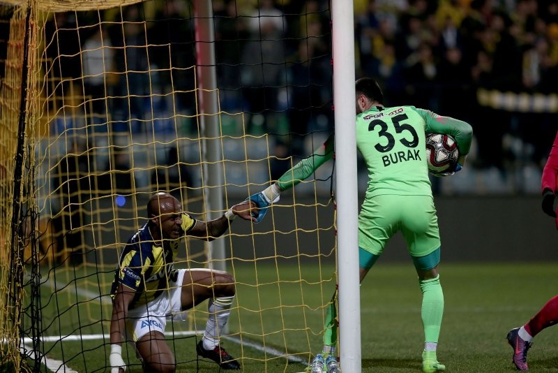 Fenerbahçe’den flaş transfer hamleleri! Ali Koç yıldızları getiriyor