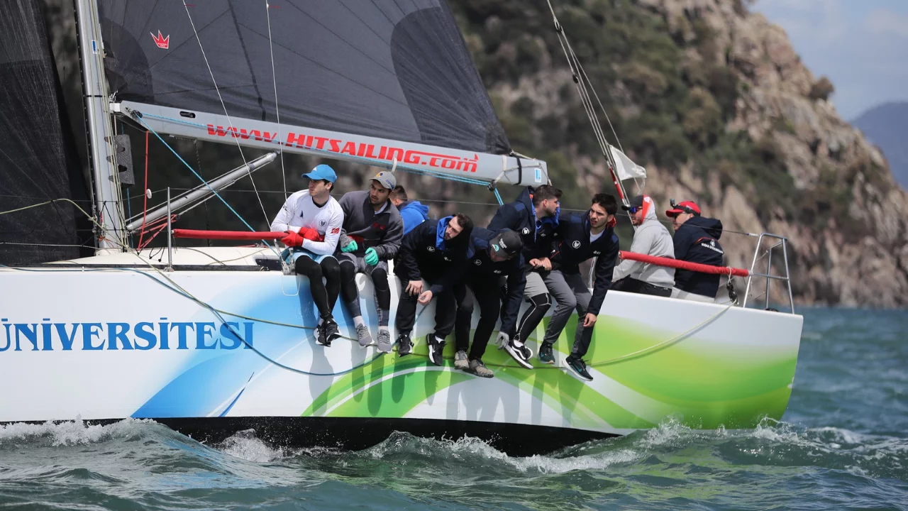 Yaşar’dan yelkende büyük başarı