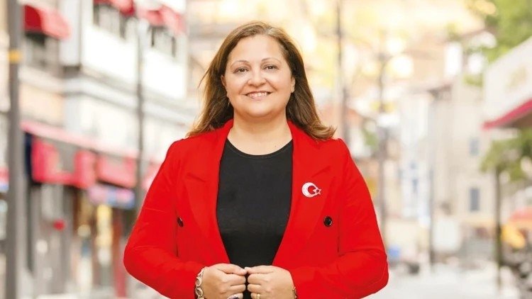 burcu-koksal-kimdir-afyonkarahisar-belediye-baskani-kimdir-nereli-kac-yasinda-1778593690736.jpeg