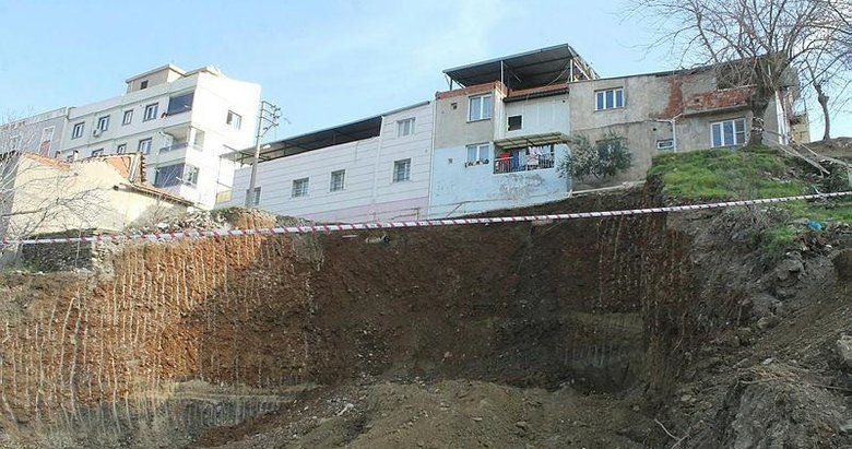 Turgutlu’da facianın eşiğinden dönüldü! 4 ev tedbir amaçlı boşaltıldı